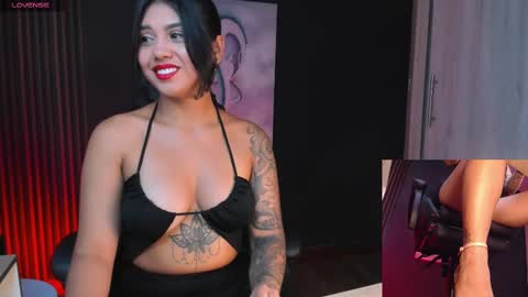 Snapshot of shanabellucy chatting on 15, 10, 2025 onlyfans shanabellucy online show from 15, 10, 2025