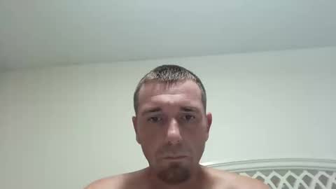 Snapshot of shane198569 chatting on 11, 10, 2025 shane198569 online show from 11, 10, 2025