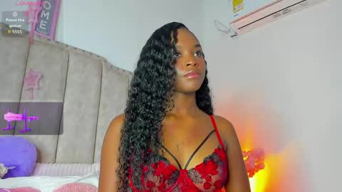 Snapshot of shanelwest7 chatting on 23, 4, 2026 Shanel online show from 23, 4, 2026