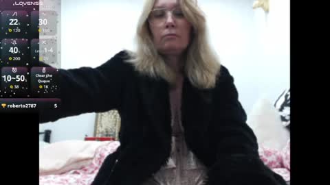 Snapshot of shannon07 chatting on 17, 6, 2026 Shannon07 online show from 17, 6, 2026