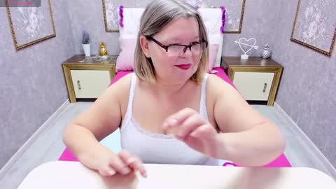 Snapshot of shannonshine chatting on 10, 1, 2025 Shannon online show from 10, 1, 2025