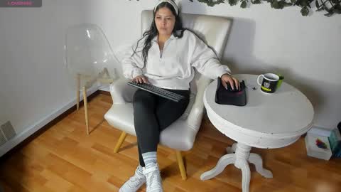 Snapshot of shantal__g chatting on 12, 2, 2026 shantal__g online show from 12, 2, 2026