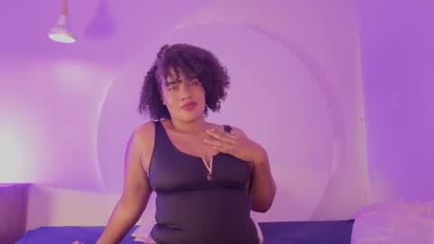 Snapshot of shantal_rios_ chatting on 6, 8, 2026 SHANTALE RIOS online show from 6, 8, 2026