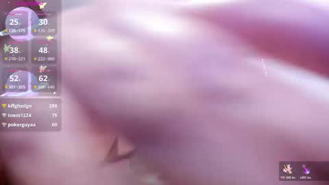 Snapshot of shantal_smith9 chatting on 4, 12, 2025 S H A N T A L S M I T H online show from 4, 12, 2025