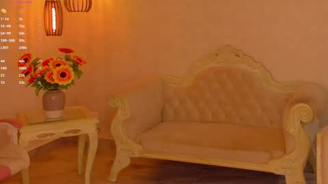 ShantallKnowles online show from 18, 11, 2025