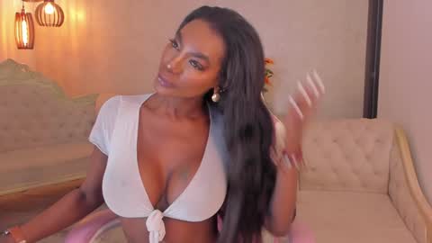 Snapshot of shantallknowless chatting on 25, 3, 2026 ShantallKnowles online show from 25, 3, 2026