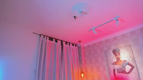 Shantal online show from 5, 4, 2026