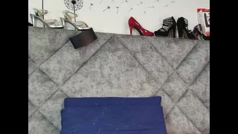 Snapshot of shantey_laurent chatting on 8, 6, 2026 shantey online show from 8, 6, 2026