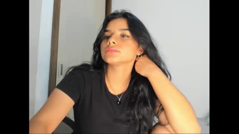 Snapshot of shara_jones chatting on 16, 2, 2025 Sara online show from 16, 2, 2025