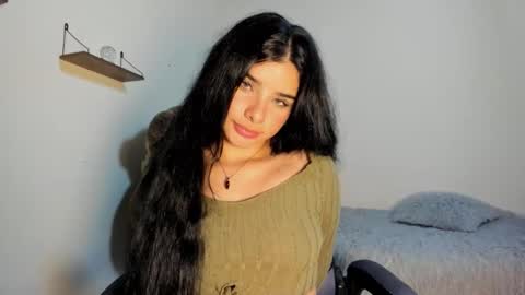 Snapshot of shara_jones chatting on 21, 9, 2025 Sara online show from 21, 9, 2025