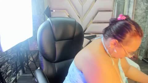 Shara Oz online show from 8, 2, 2026