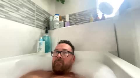 Snapshot of sharksboy16 chatting on 7, 2, 2025 Sharksboy online show from 7, 2, 2025