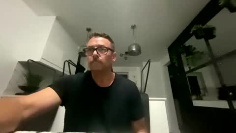 Snapshot of sharksboy16 chatting on 2, 10, 2025 Sharksboy online show from 2, 10, 2025