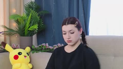 Ashley online show from 19, 11, 2025