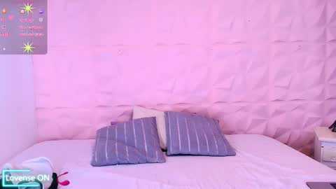 Sharlot Gallego online show from 20, 12, 2025