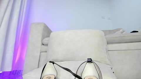 Snapshot of sharlot_harrys chatting on 13, 1, 2025 Hi fiends ---- I usually start online from Monday to Friday from 1000 am Saturdays and Sundays at 600 am Colombia time online show from 13, 1, 2025