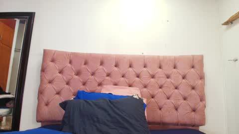 Sharlott online show from 31, 12, 2024