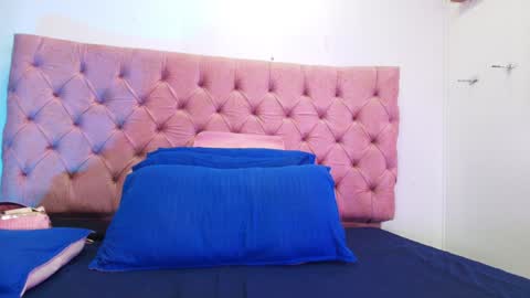 Sharlott online show from 12, 1, 2025