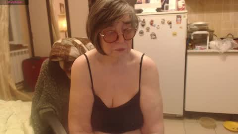 Snapshot of sharon_amore chatting on 30, 4, 2026 Helena online show from 30, 4, 2026