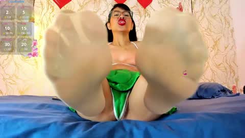 Snapshot of sharon_leather chatting on 7, 5, 2026 sharon_leather online show from 7, 5, 2026