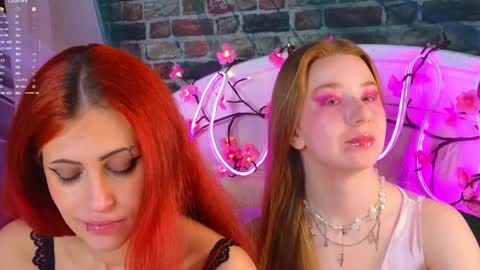 Snapshot of sharonrodrigueez chatting on 9, 4, 2026 Lola and Stacey online show from 9, 4, 2026