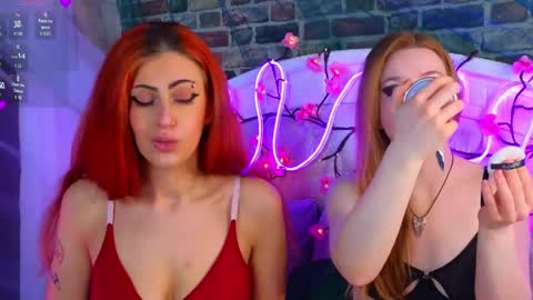 Snapshot of sharonrodrigueez chatting on 27, 4, 2026 Lola and Stacey online show from 27, 4, 2026