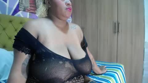 sharonx_morex online show from 21, 4, 2026