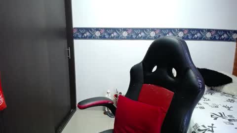 Snapshot of sharoon__cherry_ chatting on 24, 10, 2025 sharon online show from 24, 10, 2025