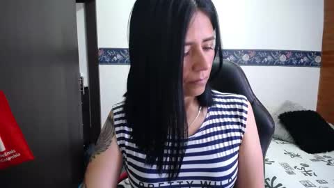 Snapshot of sharoon__cherry_ chatting on 7, 11, 2025 sharon online show from 7, 11, 2025