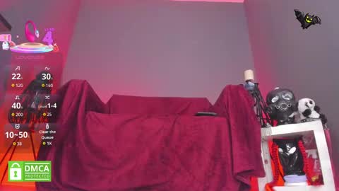 Snapshot of sharoon_gold chatting on 8, 10, 2025 Your mistress Sharon online show from 8, 10, 2025
