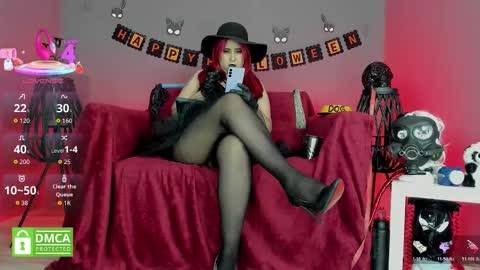 Snapshot of sharoon_gold chatting on 29, 10, 2025 Your mistress Sharon online show from 29, 10, 2025