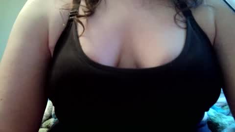 Snapshot of shathara chatting on 21, 3, 2026 Shay online show from 21, 3, 2026