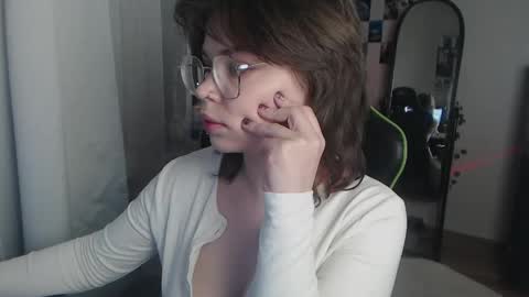 Snapshot of shawty_bibi chatting on 5, 5, 2026 shawty_bibi online show from 5, 5, 2026