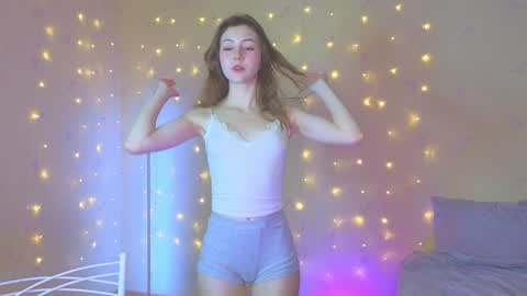 Snapshot of shawty_girl_ chatting on 7, 12, 2024 Sonya online show from 7, 12, 2024