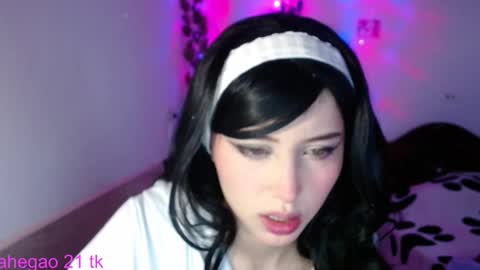 Shayla 3 online show from 2, 12, 2025