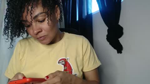 Snapshot of shayna_cute chatting on 25, 12, 2024 Shayna online show from 25, 12, 2024