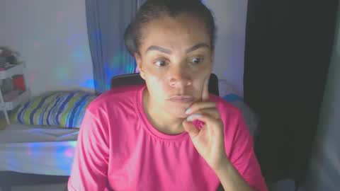 Snapshot of shayna_cute chatting on 12, 3, 2025 Shayna online show from 12, 3, 2025