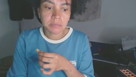 Snapshot of shayna_cute chatting on 24, 11, 2025 Shayna online show from 24, 11, 2025