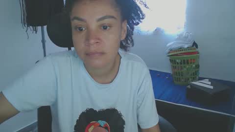 Snapshot of shayna_cute chatting on 3, 4, 2026 Shayna online show from 3, 4, 2026