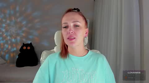 Snapshot of she_wolf1 chatting on 30, 4, 2026 she_wolf1 online show from 30, 4, 2026
