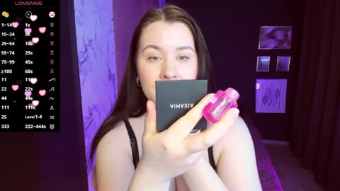 Snapshot of shedar_pretty chatting on 15, 4, 2026 Shedar online show from 15, 4, 2026