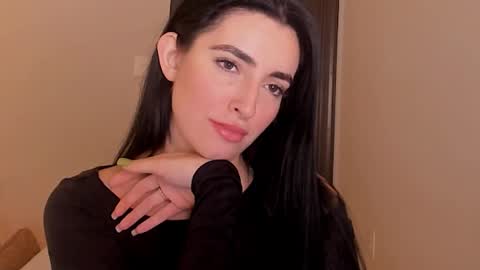 sheisallthat online show from 24, 10, 2025