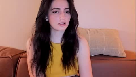 Snapshot of sheisallthat chatting on 14, 4, 2026 sheisallthat online show from 14, 4, 2026