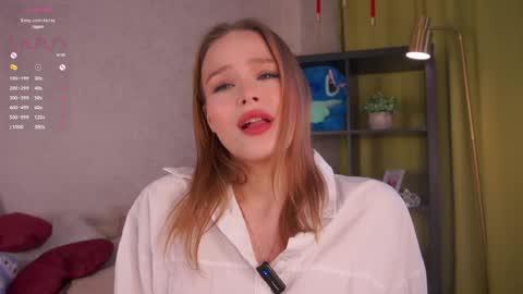 Snapshot of sheliamuyres chatting on 23, 4, 2026 Lina online show from 23, 4, 2026