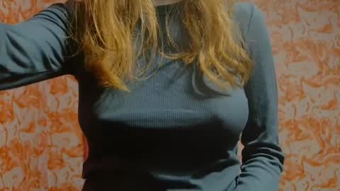 Erika online show from 19, 12, 2024