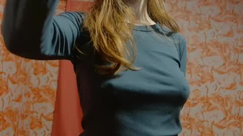 Erika online show from 4, 1, 2025