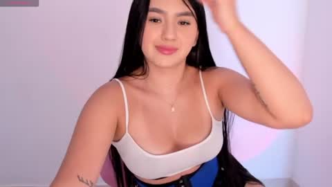 Shelly rayhs online show from 23, 6, 2026