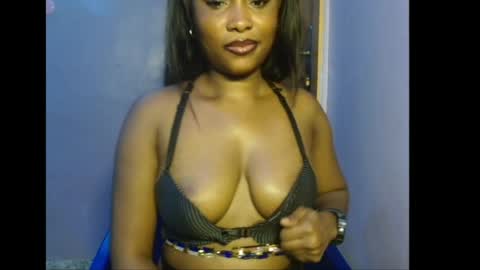 Snapshot of shena_xnomy chatting on 8, 7, 2026 Favour online show from 8, 7, 2026