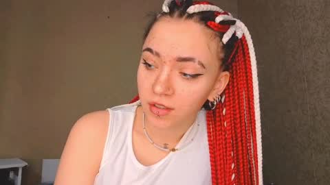 Snapshot of sherleychamblin chatting on 10, 4, 2026 sherleychamblin online show from 10, 4, 2026