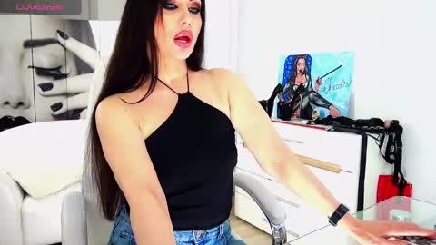 SherlisMoon  online show from 5, 1, 2025